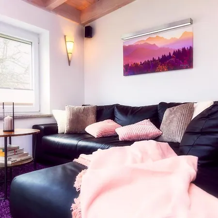 Moderne Mit Fasssauna Und Kamin Im Laendl. Allgaeu Appartamento Eggenthal